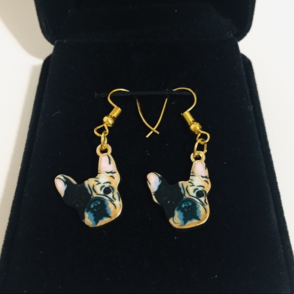 Jewelry - Puppy / Dog Face Dangle Drop Earring’s